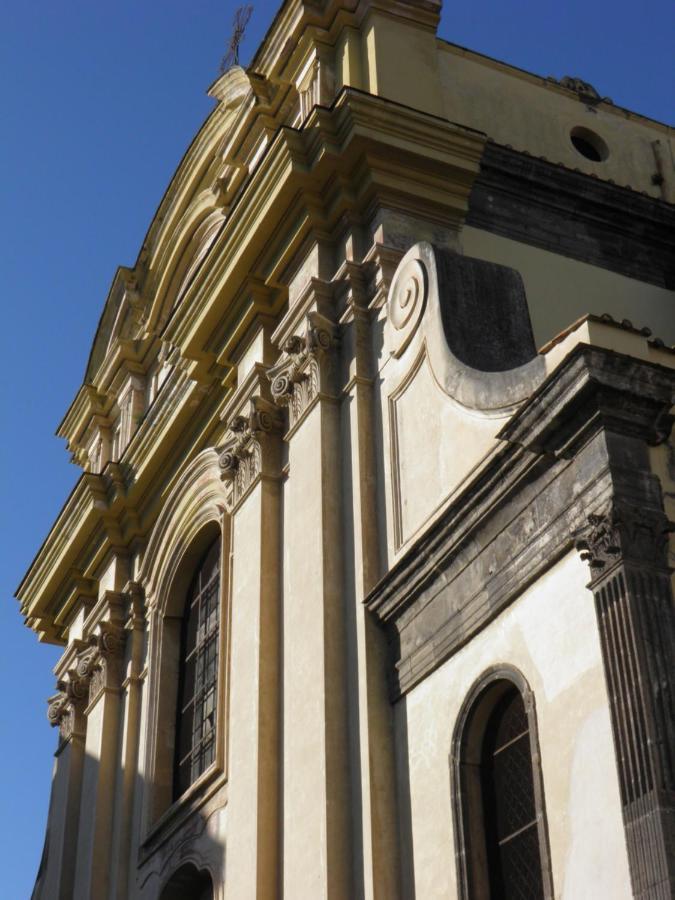 La Stanza Grande Della Luna D'Irene Napoli Eksteriør bilde